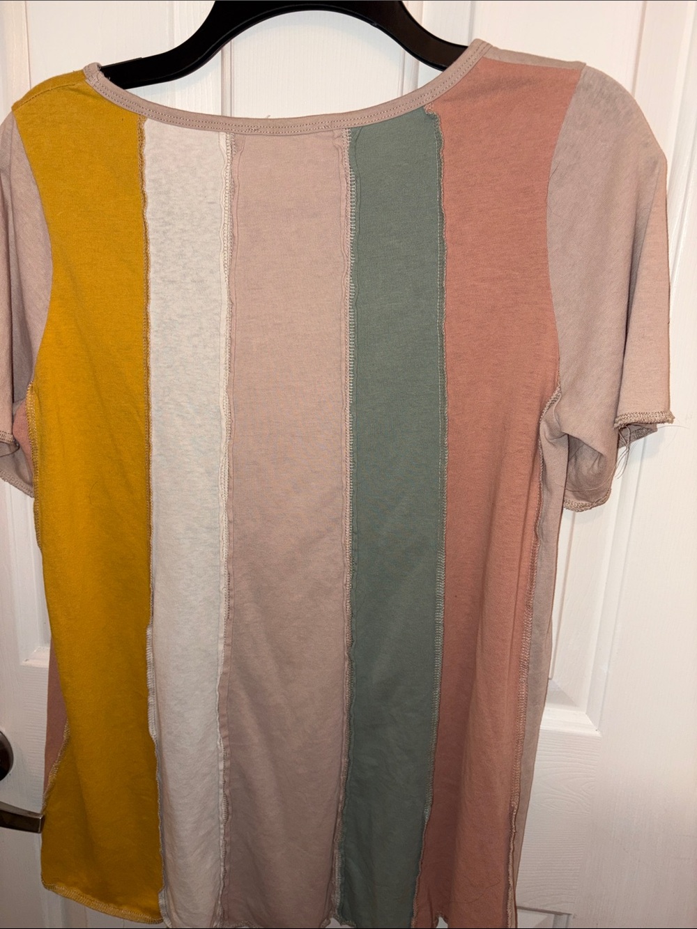 Women’s Multicolor Stripe Short Sleeve Top - Picture 5 of 5